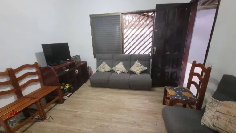 Imagem Casa com 2 dormitórios à venda, 86 m² por R$ 380.000,00 - Jardim Imperador - Praia Grande/SP