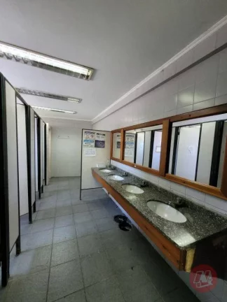 Imagem Prédio para alugar, 3700 m² por R$ 74.703,51/mês - Navegantes - Porto Alegre/RS
