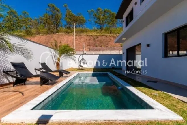 Imagem Casa de condomínio a venda em Valinhos!

Casa nunca habitada!

Área social integrada com porcelana...