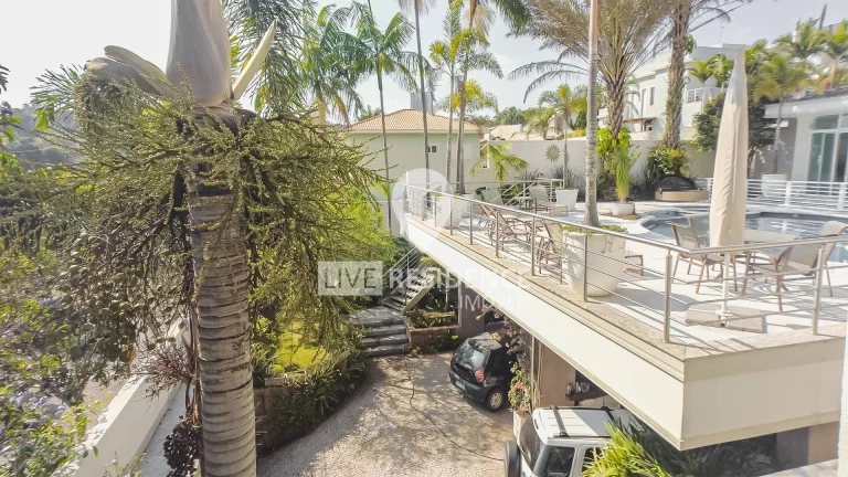 Imagem Mansão de luxo no Condomínio Terras de Santa cruz!