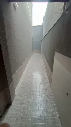 Imagem Condomínio em Praia Grande, 2 quartos, opções com sacada, sobrado e quintal!