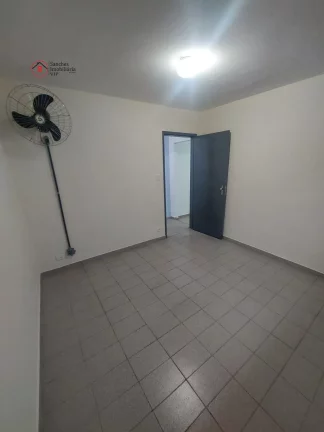 Imagem CASA PARA ALUGAR PRÓXIMO AO MONOTRILHO PARQUE SÃO LUCAS, A 10 MINUTOS A PÉ. TODA REFORMADA. ÁGUA E LUZ INDIVIDUALIZADOS.