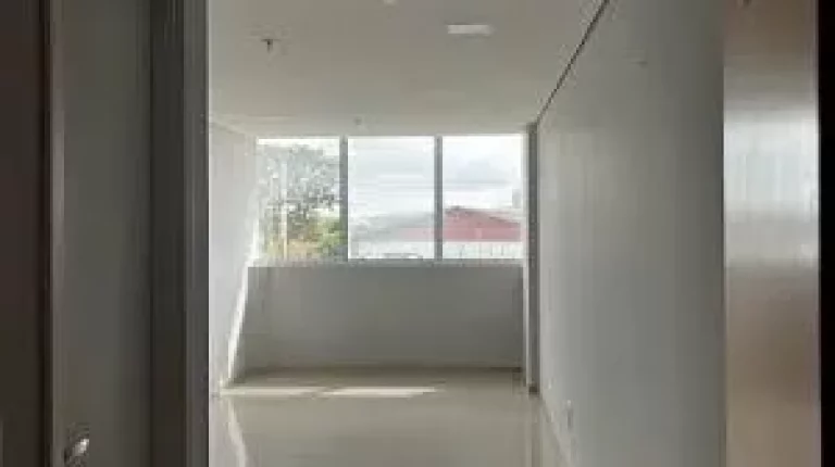 Imagem Sala Comercial para Venda em Teresina, Cabral, 1 vaga
