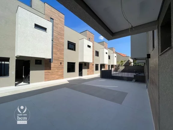 Imagem Triplex com 3 quartos sendo 1 suíte à venda, 131 m² por R$ 950.000 - Pilarzinho - Curitiba/PR