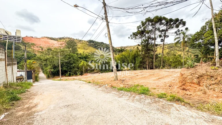 Imagem Terreno a venda com 2.078m² próximo à Estação Ambuitá em Itapevi, SP com 57 metros de frente por R$ 490 mil