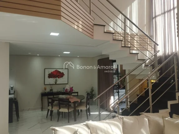 Imagem Com um projeto que une elegância e funcionalidade, esta residência oferece 240m² de área constru...