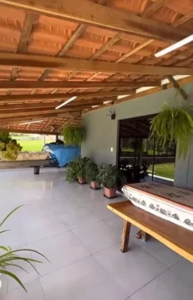 Imagem Rancho no Condomínio Pontal do Lago em Delfinópolis (MG)