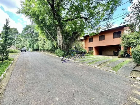 Imagem Casa com 4 quartos (1 suíte) à venda, 417 m² - Granja Viana - Carapicuíba/SP