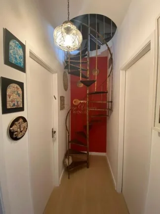 Imagem Casa em Condomínio para Venda em Teresópolis / RJ no bairro Ermitage