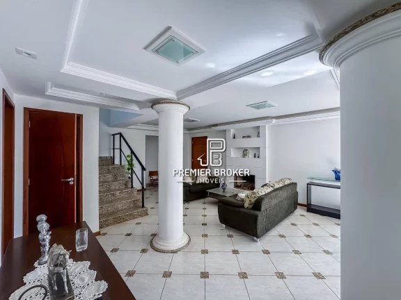 Imagem Casa à venda, 213 m² por R$ 1.100.000,00 - Comary - Teresópolis/RJ