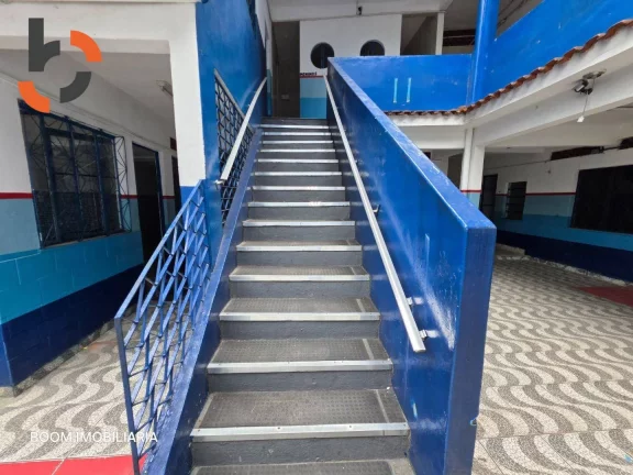 Imagem Casa com 7 dormitórios à venda, 268 m² por R$ 1.200.000,00 - Centro - Nilópolis/RJ