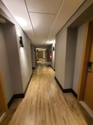 Imagem Qs Marista Residence - Ágio de Flat, no QS Marista Residence, mobiliado, possui 2 camas de casal, ar condicionado, armário, com 32m²