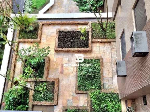 Imagem PITANGUEIRAS- DUAS QUADRAS DA PRAIA , TOTALMENTE REFORMADO E DECORADO, 02 VAGAS DE GARAGEM NO PRÉDIO.