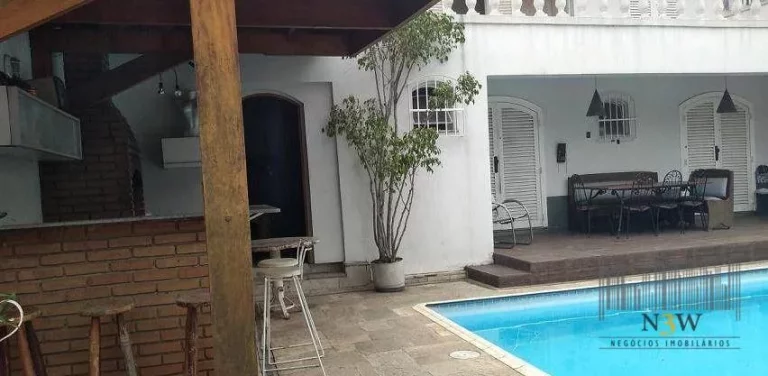 Imagem Casa à venda ou locação no Alto da Lapa São Paulo SP com 3 suítes, 6 banheiros, 6 vagas e 297m² em terreno de 622m²
