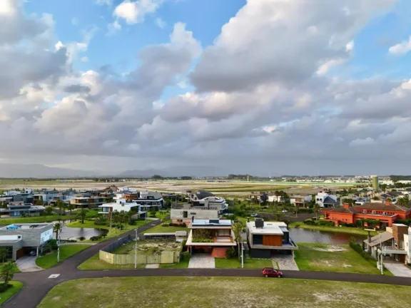 Imagem Casa em Condominio 5 Dormitórios - Bairro xangri-la