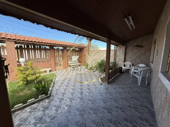Imagem Casa Térrea 2 dormitórios com Edícula, Golfinho, Caraguatatuba.