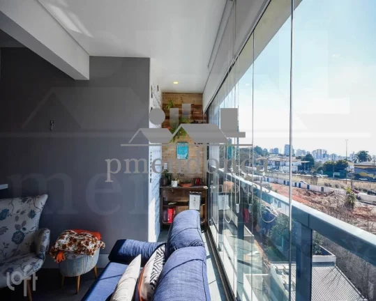Imagem Apartamento andar alto em Pinheiros com 3 quartos sendo 1 suíte e 1 vaga, 72m².