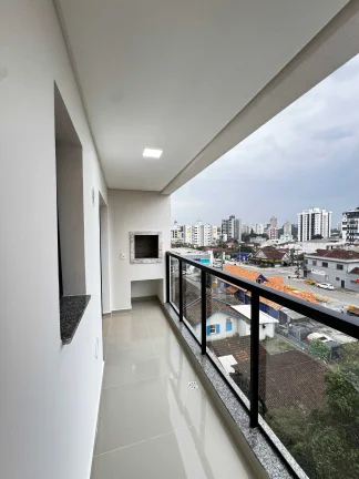 Imagem Apartamento Mobiliado com 2 Dormitórios sendo 1 Suíte na Anita Garibaldi em Joinville - SC