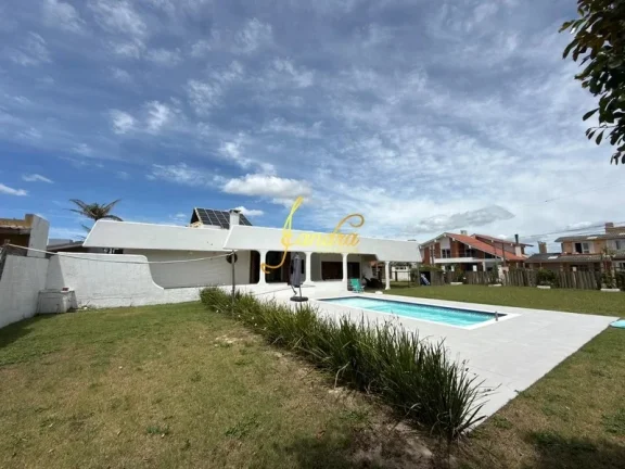 Imagem Casa Atlântida divisa Capão com 05 dormitórios com piscina