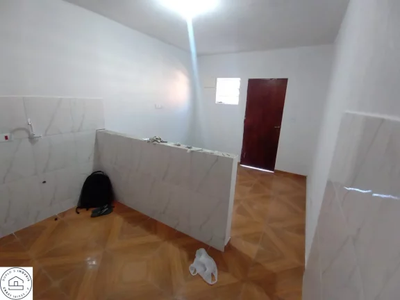 Imagem Imóvel em São Paulo / Zona sul / Vila natal / a 5 minutos da estação mendes / 2 casas no terreno / Aceita entrada.