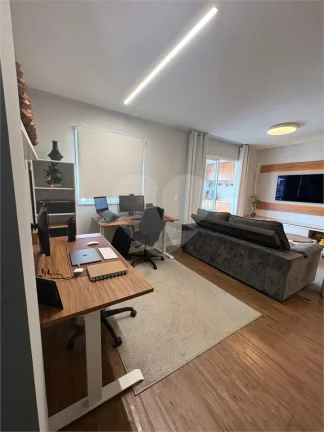 Imagem Apartamento à venda com 2 quartos, sendo 1 suíte, no condomínio Edifício Residencial Mais Morumbi Clube, São Paulo - SP
