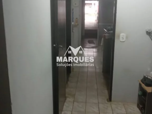 Imagem Oportunidade Casa c/ 2 dorms. 2 banheiro