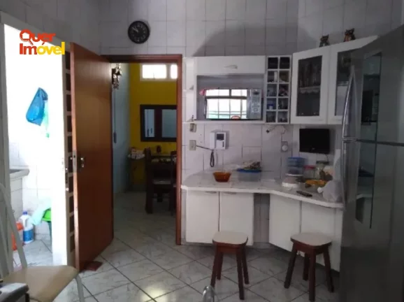 Imagem Imperdível oportunidade de casa à venda em Ribeirão Preto-SP, no bairro Nova Ribeirânia! 3 quartos, 1 suíte, 2 banheiros, 3 vagas de garagem, 140,00 m² de área. Quer Imóvel Negócios Imobiliários!