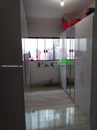 Imagem Casa para Venda em Limeira, Jardim Residencial Regina Bastelli, 3 dormitórios, 1 banheiro, 1 vaga