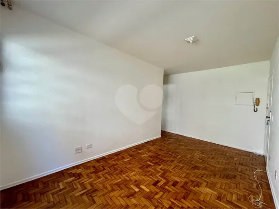 Imagem Apartamento à venda com 2 quartos no condomínio Central Parque Lapa, São Paulo - SP