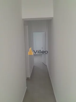 Imagem Descubra o privilégio de morar em uma charmosa casa térrea localizada em um dos condomínios mais ...