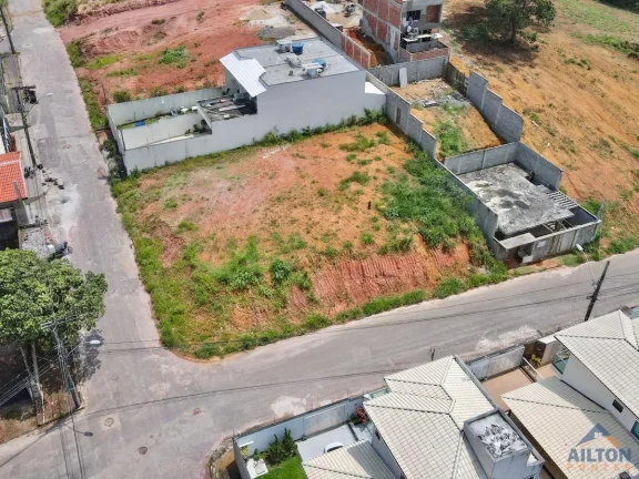 Imagem Casa Duplex com 3 Quartos à Venda em Itapebussu - Guarapari/ES