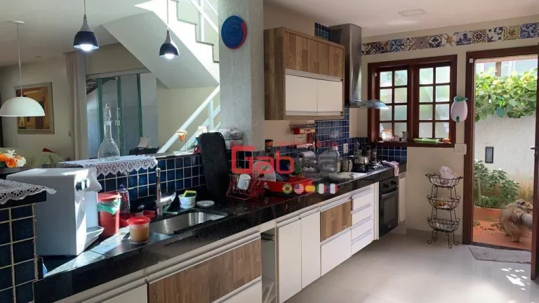 Imagem Casa com 4 dormitórios à venda, 232 m² por R$ 1.200.000,00 - Portinho - Cabo Frio/RJ