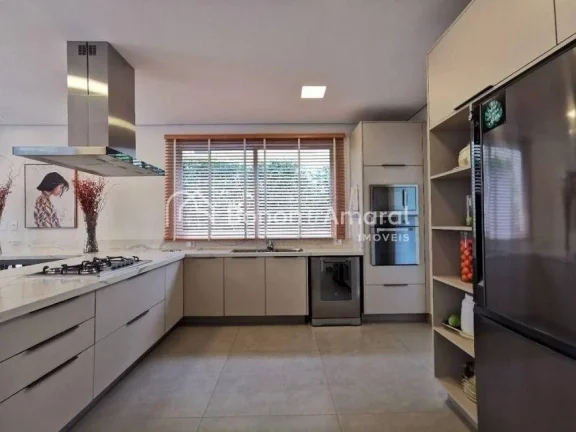 Imagem Magnífica casa mobiliada, construída há apenas 4 anos. Casa moderna, com sala de estar com pé di...