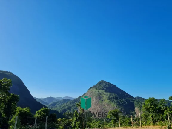 Imagem Terreno/Lote nas montanhas com vista para o mar à venda na região de Buenos Aires - Guarapari
