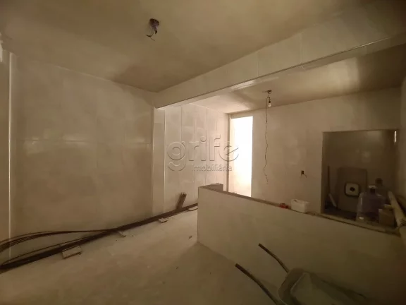 Imagem Excelente casa bem ventilada, em ótima localização no Centro de Fortaleza, com 3 quartos, 2 banhe...