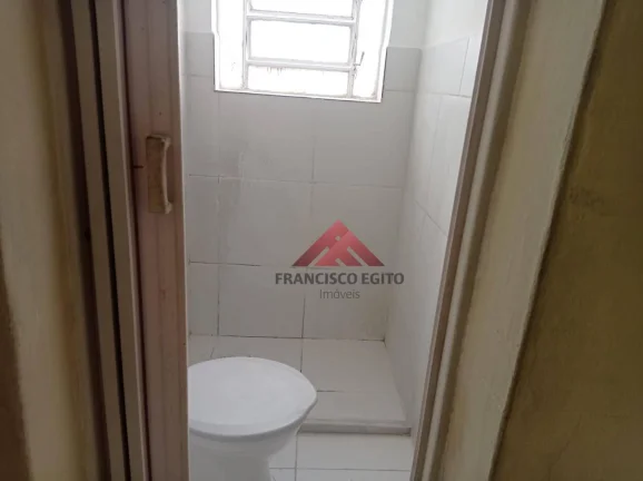 Imagem Kitnet com 1 dormitório à venda, 340 m² por R$ 130.000,00 - Brasilândia - São Gonçalo/RJ