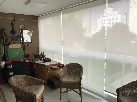 Imagem Apartamento 133 M², 3Q, 3 Suítes, 5 Banheiros, 3 Vagas, Varanda, Lavabo, Piscina, Quadra de tênis, Academia, Sauna, Salão de Festas e Salão de Jogos.