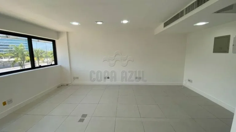 Imagem Barra da Tijuca – Avenida das Américas | Comercial › Comercial 0 quarto(s) à Aluguel