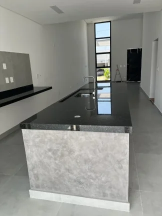 Imagem Casa a venda no Condomínio Campos do Conde