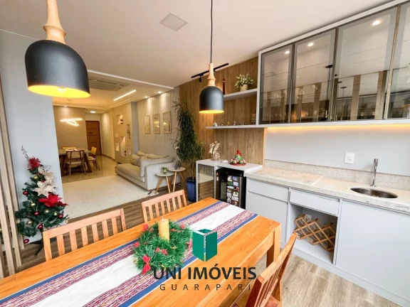 Imagem Apartamento alto padrão na quadra da Praia do Morro, 03 quartos + DCE, 02 vagas de garagem