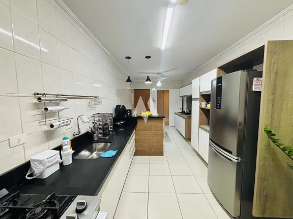 Imagem Apartamento à venda com 3 dormitórios na Pompéia, em Santos