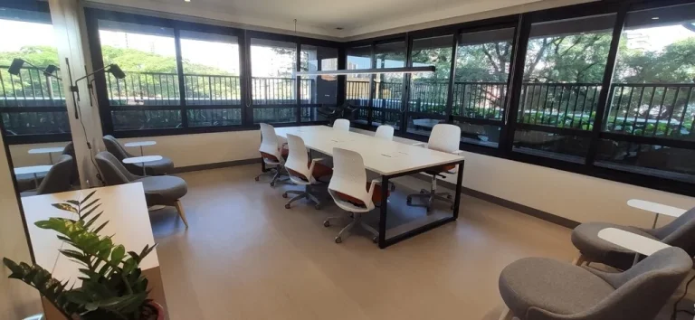 Imagem Sua vida em movimento. Sua vida no Practical Life Campo Belo. Apartamentos inteligentes/automatizado...