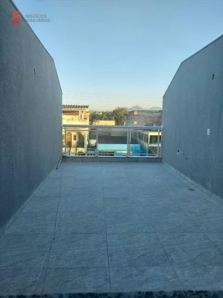 Imagem Casa com 3 quartos à venda, 140 m² por R$ 385.000 - Parque Laguna e Dourados - Duque de Caxias/RJ