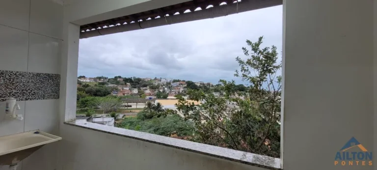 Imagem Casa com 2 Quartos à Venda no Bairro Perocão - Guarapari/ES