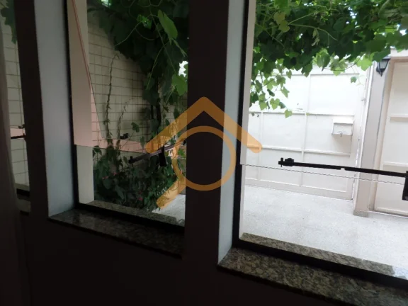 Imagem Imperdível! Casa à venda em São Paulo-SP, Planalto Paulista, 3 quartos, 1 suíte, 150m². Venha conferir!