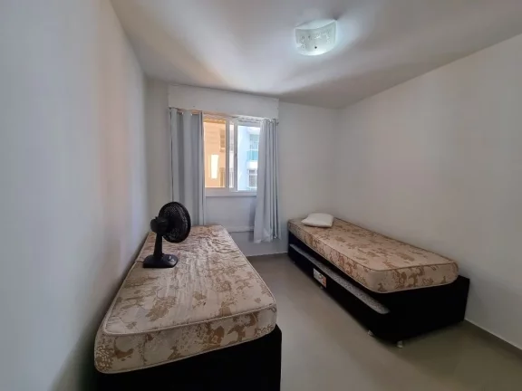 Imagem Apartamento com 2 dormitórios à venda, 70 m² - Pitangueiras - Guarujá/SP