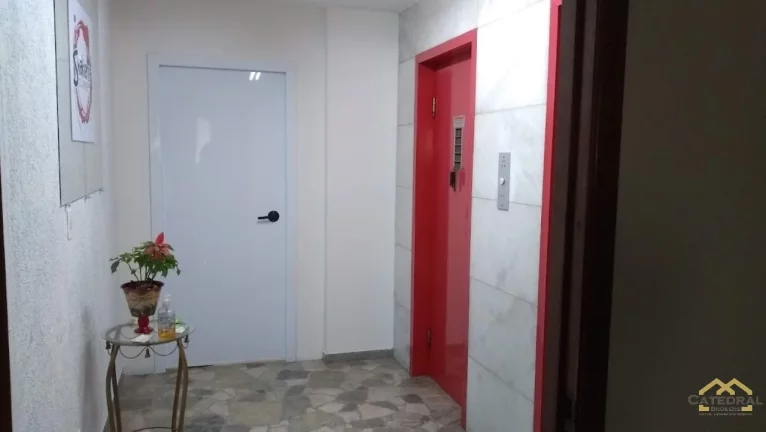 Imagem Sala Comercial no centro com 110m