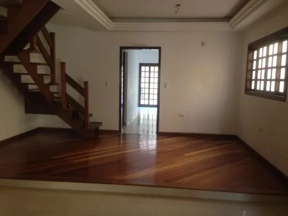 Imagem Sobrado residencial à venda, Jardim Quaresmeira, Suzano