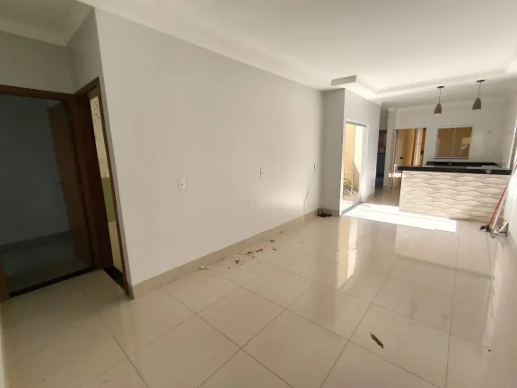 Imagem Casa 3/4 C Suite Na Avenida W5 No Setor Tocantins