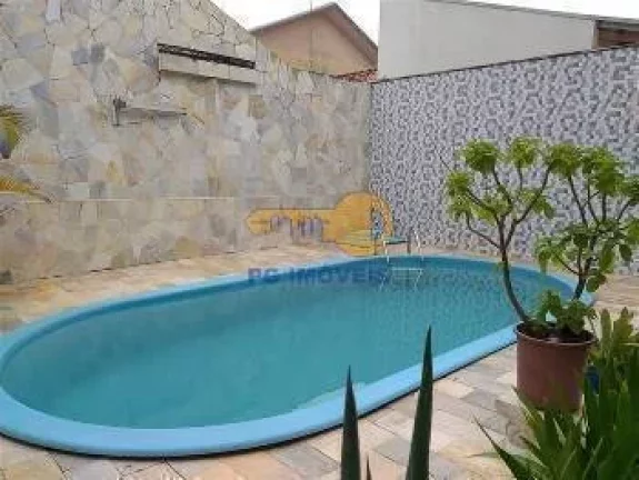 Imagem EXCELENTE RESIDENCIAL COM 5 DORMITÓRIOS NO BALNEÁRIO ITAPUÃ
